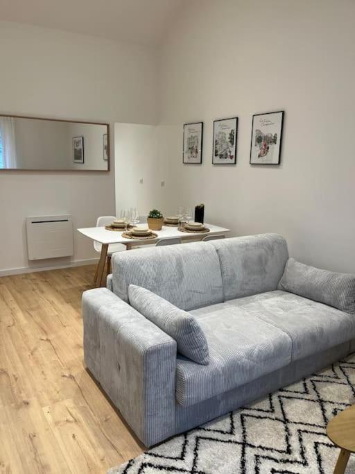 Champagne Stars Apartment